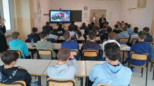 I consiglieri regionali Sacchetto e Sobrero incontrano gli studenti dell’Istituto Agrario di Grinzane Cavour