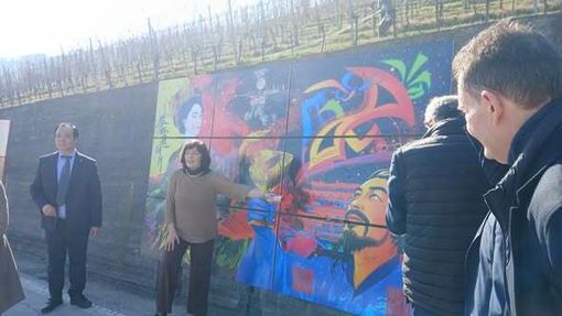 Barolo brinda alla luna: arte e cultura cinese incontrano il vino delle Langhe