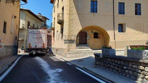 Dopo due ore e mezzo di stop alla circolazione, finalmente sbloccato il traffico in Valle Stura Dopo due ore e mezzo di stop alla circolazione, finalmente sbloccato il traffico in Valle Stura