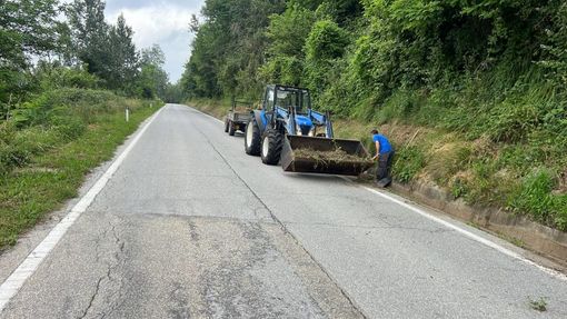 Lavori di manutenzione stradale ad Albaretto della Torre: la Provincia ringrazia il Comune Lavori di manutenzione stradale ad Albaretto della Torre: la Provincia ringrazia il Comune