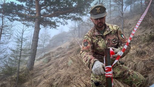 Alcune immagini dell'intervento effettuato dal 32° Genio Guastatori