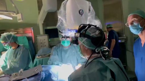 Un robot innovativo in uso alla Neurochirurgia del Santa Croce e Carle di Cuneo Un robot innovativo in uso alla Neurochirurgia del Santa Croce e Carle di Cuneo