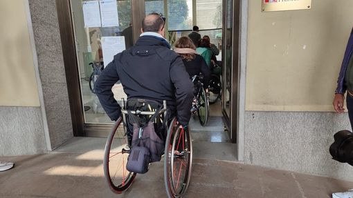 Anziani e disabili, dalla Regione voucher da 600 euro al mese per i non autosufficienti Anziani e disabili, dalla Regione voucher da 600 euro al mese per i non autosufficienti