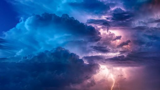 IL TEMPO DEL FINE SETTIMANA / Breve pausa all'estate con temporali IL TEMPO DEL FINE SETTIMANA / Breve pausa all'estate con temporali
