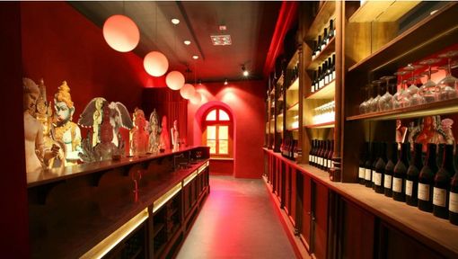 Il Castello Falletti di Barolo, sede del WIMU Wine Museum è tra le attrazioni visitabili