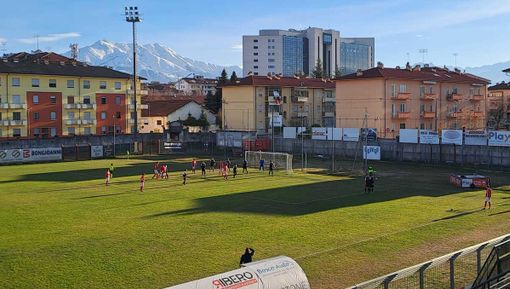 CALCIO ECCELLENZA / Gol e spettacolo tra Cuneo e Cheraschese, al Paschiero finisce 2-2 CALCIO ECCELLENZA / Gol e spettacolo tra Cuneo e Cheraschese, al Paschiero finisce 2-2