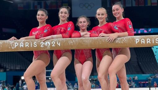 Dalla cooker girl alle "fate" argento olimpico a Parigi: show della Fondazione CRC per il nuovo piano pluriennale da 120 milioni