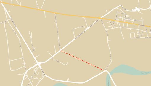 La linea tratteggiata individua per sommi capi il percorso della bretella destinata a collegare il ponte di Pollenzo con la Statale 231