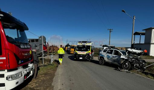 Scontro tra una vettura e un autocarro, chiusa la provinciale 43 a Morozzo