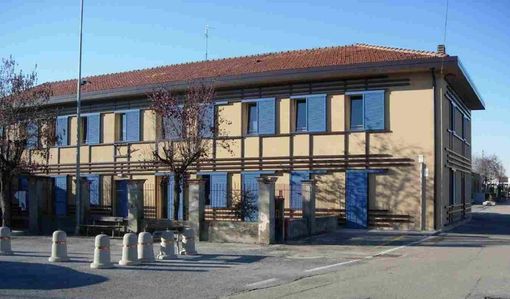 Scorcio della scuola elementare di Roreto di Cherasco che sabato 27 maggio verrà intitolata alla compianta maestra Anna Vittoria Morra