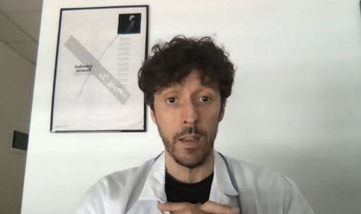 Il Direttore della SOC di Ginecologia Oncologica dell'Asl CN2, Alessandro Buda