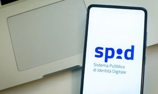 Aprono ad Alba gli sportelli “Punto Digitale Facile” per orientarsi nel mondo del digitale: dalla CIE allo SPID, all’App IO ai portali INPS Aprono ad Alba gli sportelli “Punto Digitale Facile” per orientarsi nel mondo del digitale: dalla CIE allo SPID, all’App IO ai portali INPS