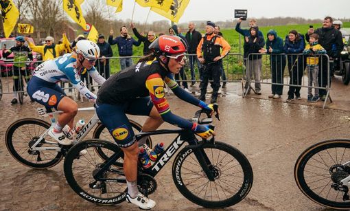 (foto - profilo fb elisa balsamo) (foto - profilo fb elisa balsamo)