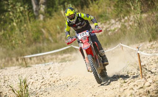 Roberto Da Canal (Honda), vincitore dell’Assoluta di Nocciano - foto federmoto Roberto Da Canal (Honda), vincitore dell’Assoluta di Nocciano - foto federmoto