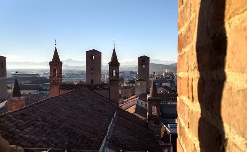 Alba: “Cantiamo per la pace”, il concerto benefico per la popolazione ucraina Alba: “Cantiamo per la pace”, il concerto benefico per la popolazione ucraina