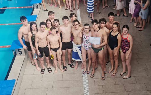 Staffettone di nuoto delle scuole monregalesi, 150 alunni presenti