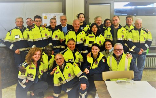 La Protezione Civile di Corneliano d'Alba: anni di impegno e solidarietà La Protezione Civile di Corneliano d'Alba: anni di impegno e solidarietà