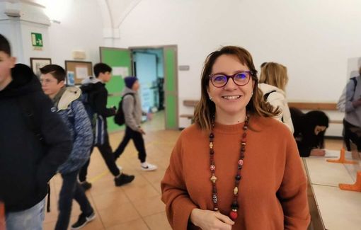 La dirigente scolastica Anna Viarengo La dirigente scolastica Anna Viarengo