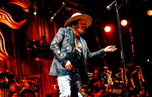 Ben tre ore di concerto ed emozioni a Torino con Zucchero “Sugar” Fornaciari Ben tre ore di concerto ed emozioni a Torino con Zucchero “Sugar” Fornaciari