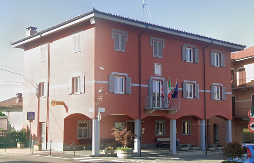 Il municipio di Salmour