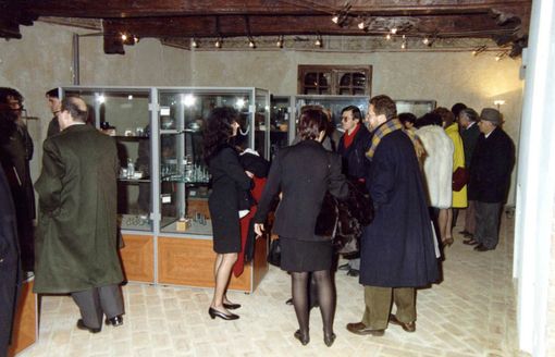 L'inaugurazione del Museo di Palazzo Traversa, a Bra, nel 1991 L'inaugurazione del Museo di Palazzo Traversa, a Bra, nel 1991