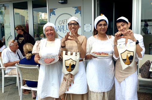 Il caffè Barusso di Alassio omaggia il Palio di Adelasia con gli “aperitivi d’epoca”