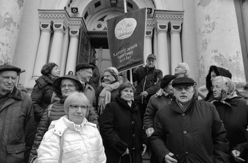 Ad Alba la mostra fotografica "Voci dal silenzio"