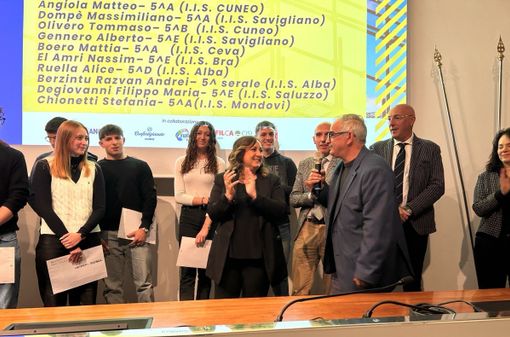 Nella galleria fotografica alcuni momenti dell'incontro tenuto questa mattina in provincia Nella galleria fotografica alcuni momenti dell'incontro tenuto questa mattina in provincia