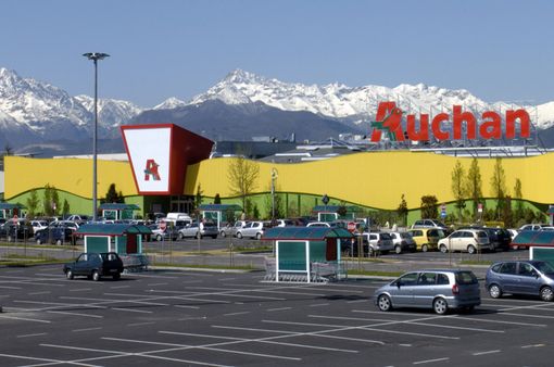 Vendita Auchan: Conad rimescola le carte e - forse - cerca un nuovo acquirente Vendita Auchan: Conad rimescola le carte e - forse - cerca un nuovo acquirente