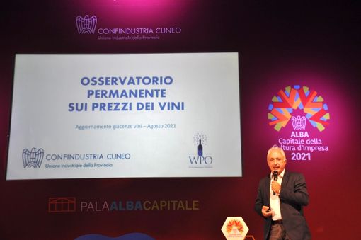 Un momento dell'incontro tenuto al Pala Alba Capitale