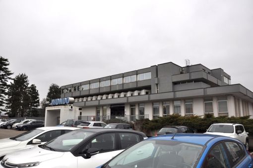 La sede principale della Mondo Spa a Gallo Grinzane