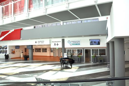 Problemi al sistema informatico, da giorni prelievi a rilento all'ospedale di Verduno