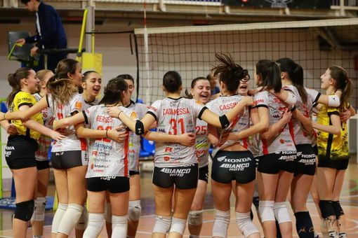 Volley femminile: Lab Travel Honda Cuneo ok al Torneo della Ceramica Volley femminile: Lab Travel Honda Cuneo ok al Torneo della Ceramica