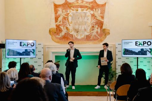Nelle immagini alcuni momenti della presentazione tenuta sabato al castello di Roddi