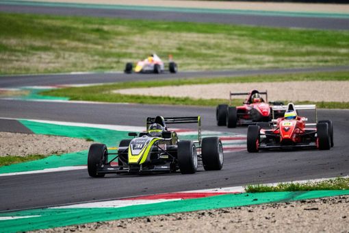 Saul Gorlato in azione al Mugello