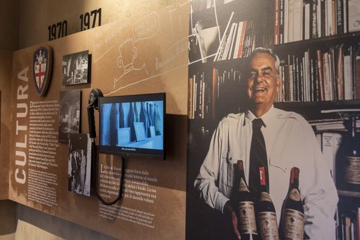 Riapre a La Morra il Museo Renato Ratti del Barolo: nuovo allestimento per celebrare il padre dei "cru"