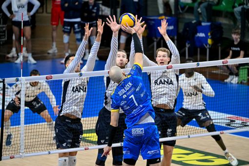 Stasera torna "Time Out SuperLega" con un focus approfondito su Cuneo-Verona Stasera torna "Time Out SuperLega" con un focus approfondito su Cuneo-Verona