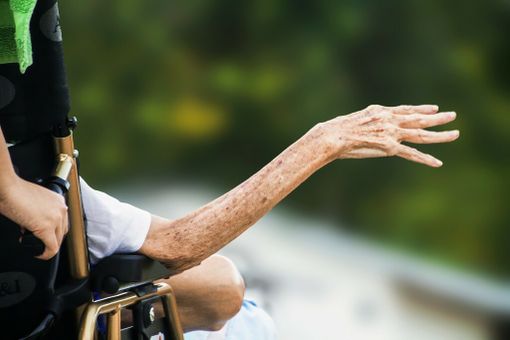 Di nuovo problemi nell'appalto regionale: "I pannoloni per mia madre non arrivano più"