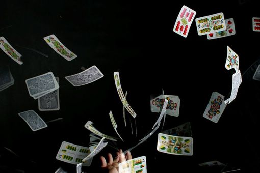 Briscola, Scopa e Burraco: i giochi di carte che gli italiani amano di più