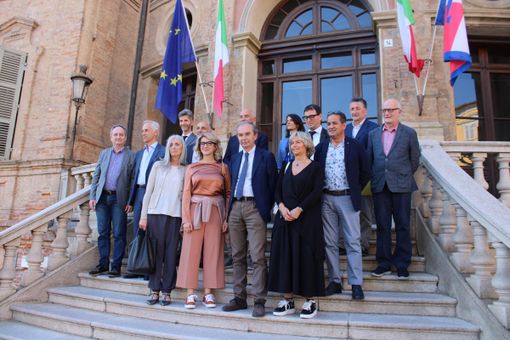 Caro bollette e carburante: così Bra sostiene le imprese del suo territorio