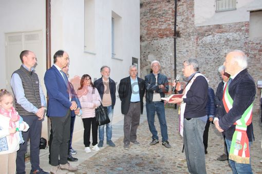 Piozzo intitola una piazza al fotografo Lartigue e a Florette, dove i nazisti bruciarono l'archivio municipale [FOTO E VIDEO]