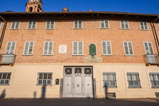 “La musica del Natale":a Bra un viaggio nella tradizione europea con il concerto del gruppo “Henno de Rose” “La musica del Natale":a Bra un viaggio nella tradizione europea con il concerto del gruppo “Henno de Rose”