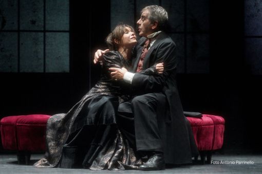 Galatea Ranzi è “Anna Karenina": appuntamento al teatro di Alba