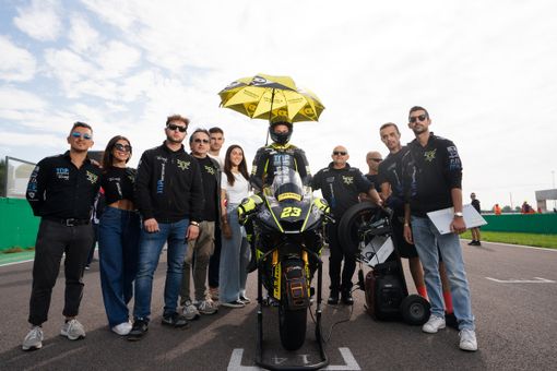 MOTORI / Weekend dolce amaro per la Black Racing sul Cremona Circuit MOTORI / Weekend dolce amaro per la Black Racing sul Cremona Circuit