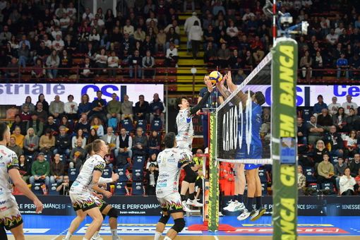 SUPERLEGA / Perugia supera Cuneo 3-0: online gli highlights del match