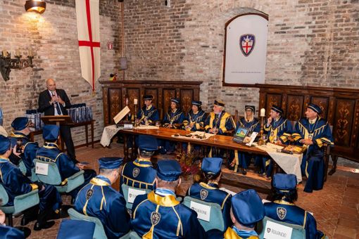 I cavalieri dell'Ordine del Tartufo hanno accolto i maestri delle delegazioni estere