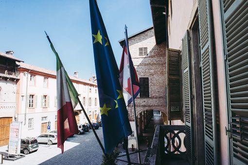 Il municipio di Cherasco (foto Barbara Guazzone)