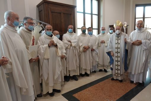 Monsignor Cesare Nosiglia festeggia il trentennale di ordinazione episcopale con una Messa alla Consolata