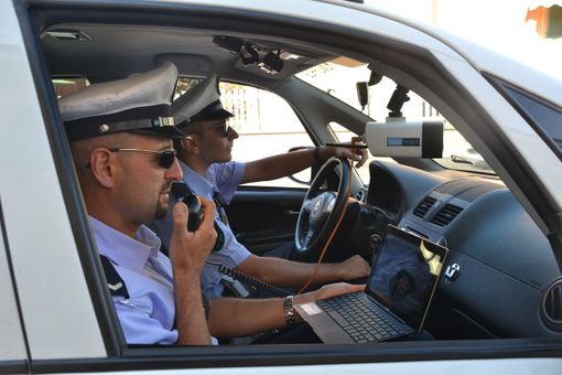 Alcol nel sangue otto volte oltre il consentito: 40enne residente in Langa denunciato a Bra
