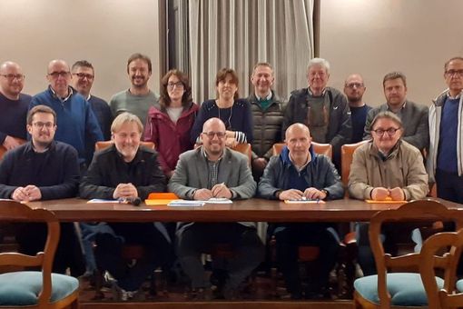 Alcuni sindaci e gli amministratori dei 23 Comuni che beneficiano dei finanziamenti Alcuni sindaci e gli amministratori dei 23 Comuni che beneficiano dei finanziamenti